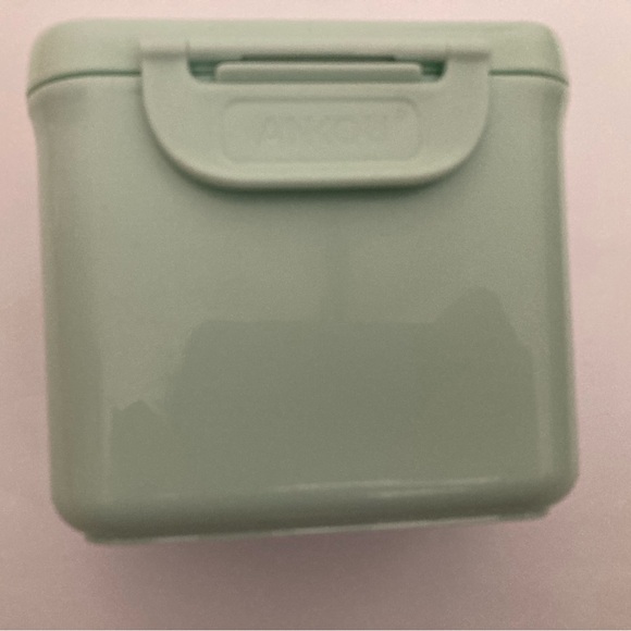 Baby food Storage container. - Picture 1 of 3